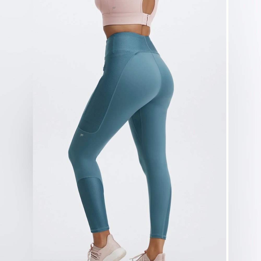 NWT Fablectics High Waisted Motion365 Leggings